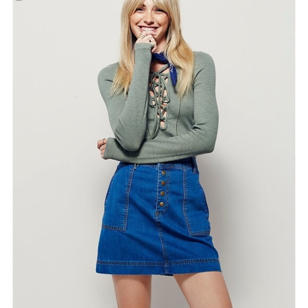 Free People Wildflower Denim Mini Skirt size 30